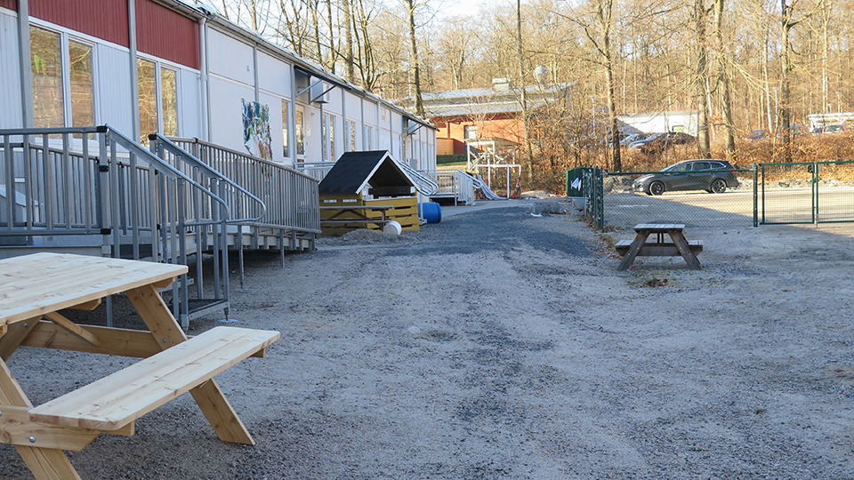 Skogens förskola ligger centralt, men mitt i bokskogen. Foto: Sölvesborgs kommun.